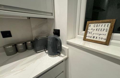 Modern 3bed, Garden, Surbiton St - Foto 14