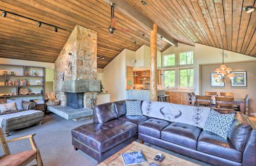West Glacier Home with Majestic Mountain Views! - Foto 2