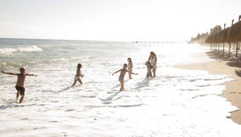 BEACHFRONT APARTMENT In LA CALA DE MIJAS - Photo 3