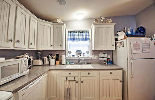 Wells Beach Cottage with Pool Access about 1 Mi to Coast - Foto 8