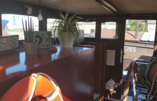 Captain's cabin: Cosy flat on a house boat - Foto 5