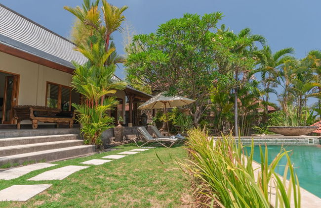 Villa Lotus Kayuputih - Foto 50