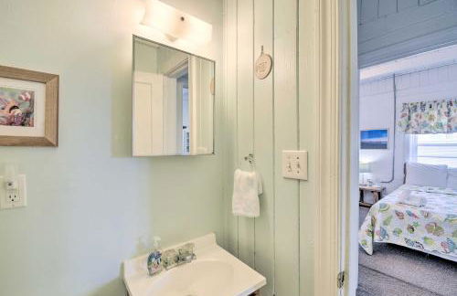 Steps to Ocean Breezy Myrtle Beach Bungalow! - Foto 18