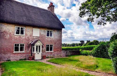 Gorgeous English Farmhouse Holiday Cottage for 9 and a half - Foto 33
