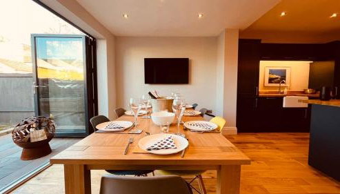 WESTREACH Filey - a 4 Bedroom, all en-suite sleep 8 Townhouse - Foto 2