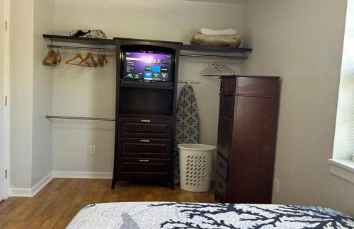 Bay Breeze Bliss-Hot Tub, Bar and Canal 5mi to Beach - Foto 27