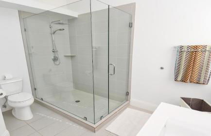 Altaira - Top Location Lake View Pool Spa4 Bed - Photo 37