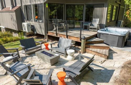 Modern Home Walk to Downtown, Hot Tub & GameRoom - Foto 51