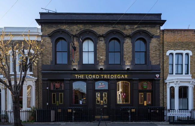 Chic Victorian Flat in Private Estate - Mile End! - Foto 24