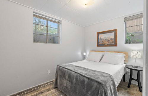 Cozy Holiday Hideaway King Bed Free Parking - Foto 9