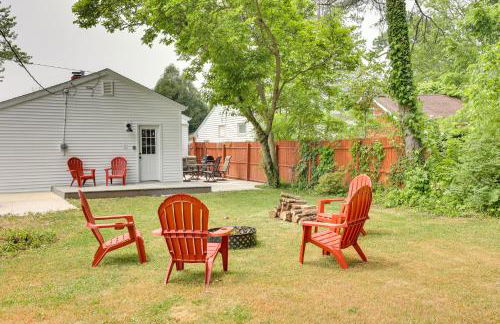 Chippewa Lake Cottage with Fire Pit! - Foto 23