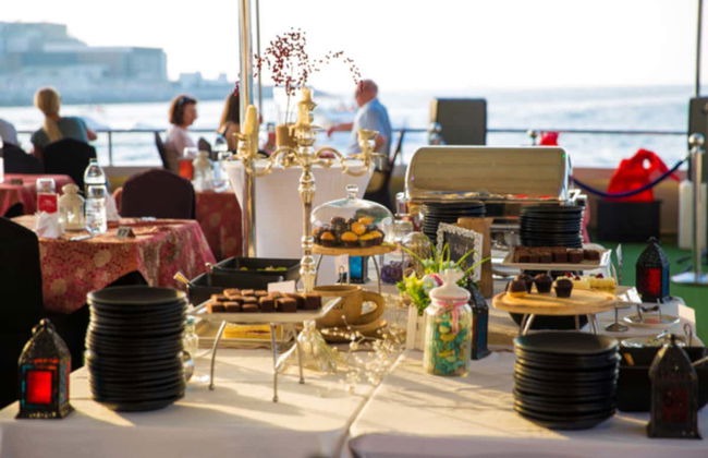 Sunset Cruise Dubai Marina - Photo 3