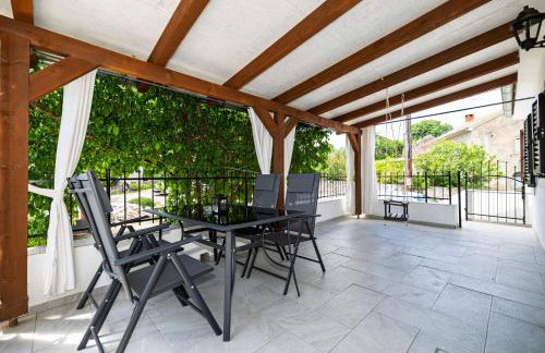 Apartman Laura-Risika - Foto 1