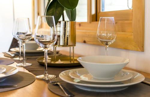 Fern Lodge - 2 Bedroom Log Cabin - Saint Florence - Tenby - Photo 16