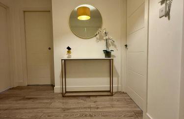 Great Quiet & Brand New Flat With Great Transport Links in Bushey - Foto 20