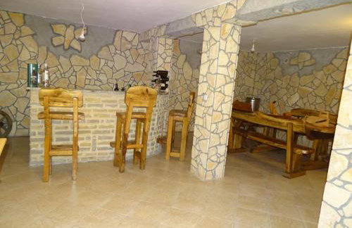 Zana Apartments - Photo 16