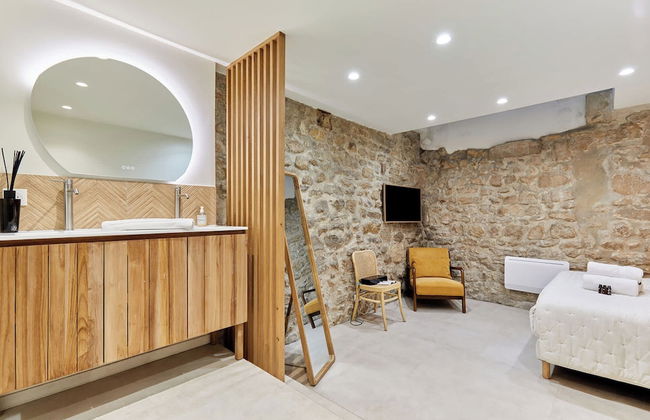 Amazing Apartment in the Center of Paris - Photo 2