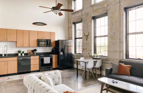 Modern Loft w/ View - Foto 6