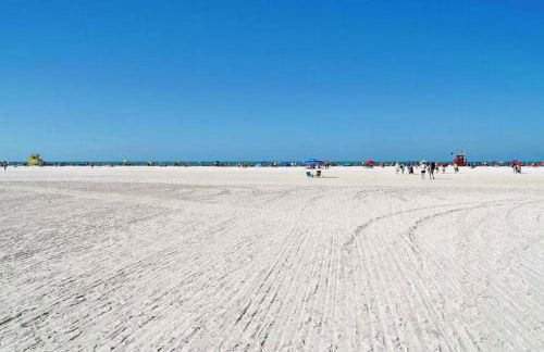 Close to Siesta Key, Shopping, Restaurants & More! - Foto 15