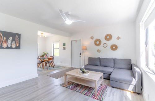 Renovated Apts with Kitchen, Fast WiFi, Smart TV, Roku & Pool Onsite 4 mi to Surfside Beach - Foto 65