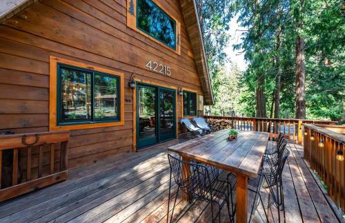 HB Hideaway Boho Treehouse Vibes in the Pines - Foto 45