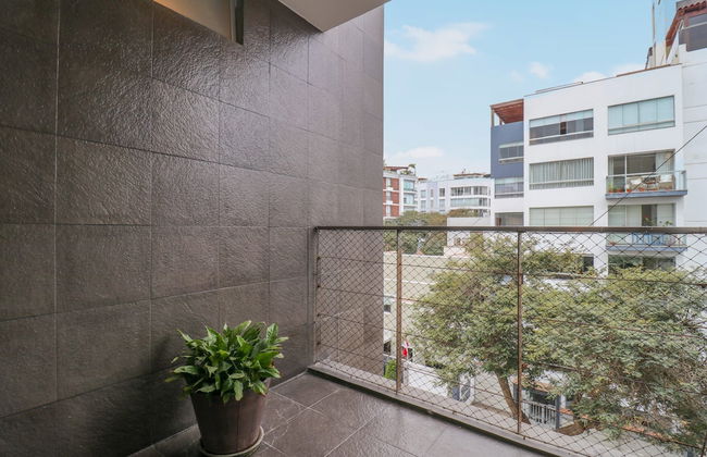 w Elegant 2BR w Fantastic View in Miraflores - Photo 14