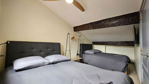 Croix-Baragnon T3 - Centre-ville historique - parking - Photo 3