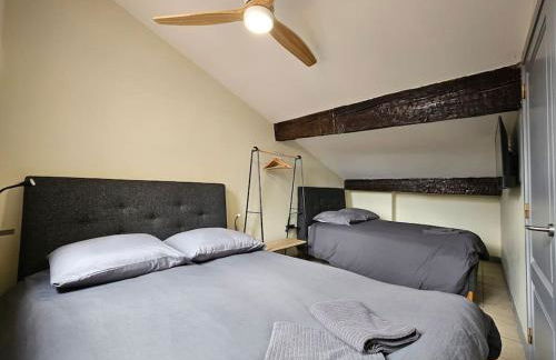 Croix-Baragnon T3 - Centre-ville historique - parking - Foto 3