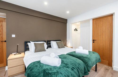 Dovedale Manor 8 Bedrooms - Photo 23