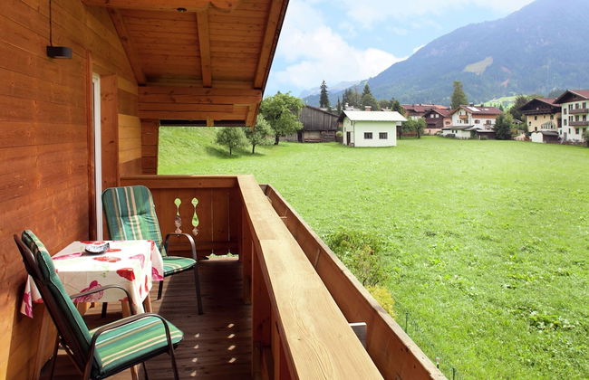 Apartment With Balcony in Brixen in Thale, Tyrol - Photo 8