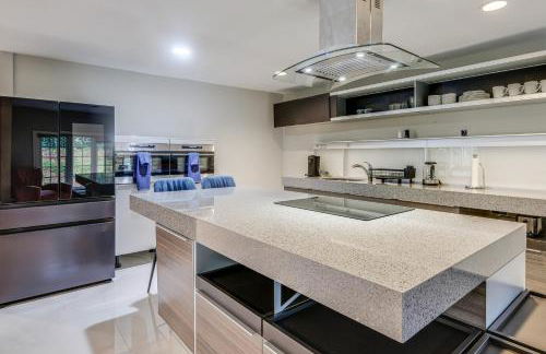 6 Mi to DC To-Dos Large Family Bethesda Home! - Foto 8