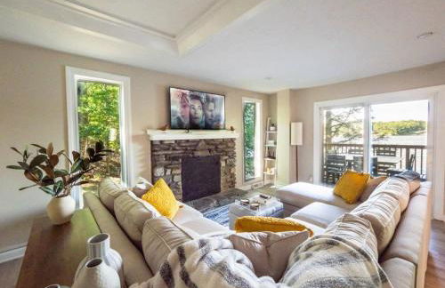 Berkshire Vacation Rentals: Leicester Lake Front Home Come Relax - Foto 1