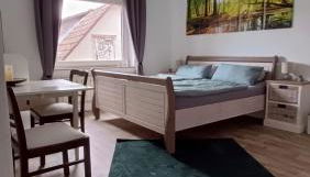 FeWo Deisterferien, 5 Minuten zur Landesgartenschau, Hunde kosten extra,Terrasse, Netflix, Wlan, A2, B65, bis 8 Personen - Foto 5