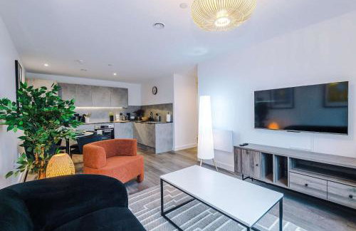 Modern 2BR Apartment in Manchester with Parking - Foto 10