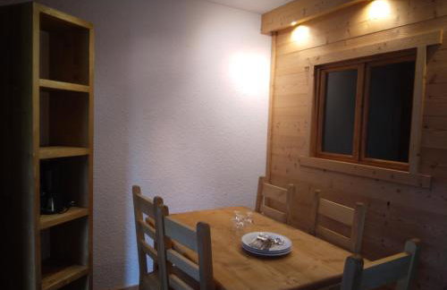 Studio divisible lumineux, proche pistes, balcon, animaux admis - FR-1-181-2385 - Foto 12