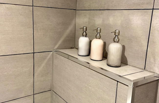 Inviting 3-bed Apartment in London - Foto 19