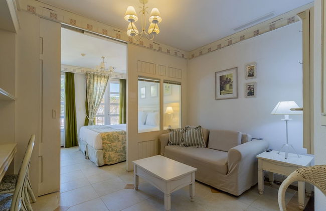 Confortáveis Studios no IL Campanario Resort ILCJR - Photo 57