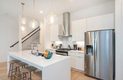 1 5 Miles to Broadway Rooftop Deck w City Views - Foto 24