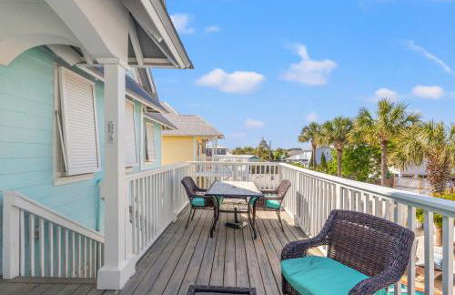 Seafoam – Beautiful 3BR Home with Heated Private Pool - 4 Min Walk to Beach! - Foto 72