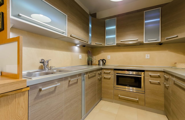 Family Apartments - Private Parking - Photo 47