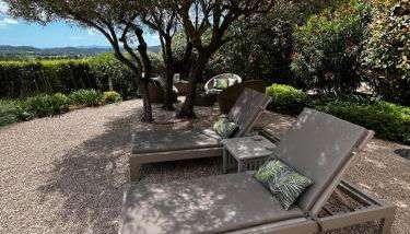 Le Mazet d'Emilia avec jardin et piscine privés - Foto 4, Garden, sunbed