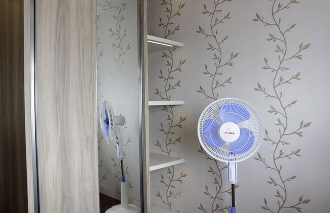 Homey and Chic 2BR Apartment Newton Residence - Foto 16