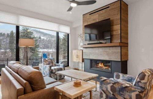 Riverfront Lodge 102 by East West Hospitality - Foto 1