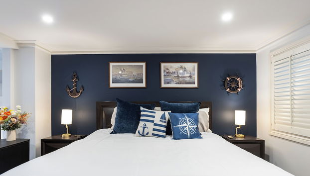 King Bed Luxury View - Captains Retreat - Foto 2, Habitación