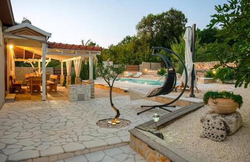 Gorgeous Home In Pokrovnik With Wifi - Foto 6