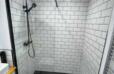 Secret Escape - Photo 6