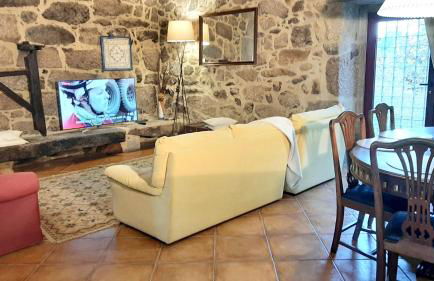 Beautiful villa in Póvoa de Lanhoso with pool and garden - Foto 45