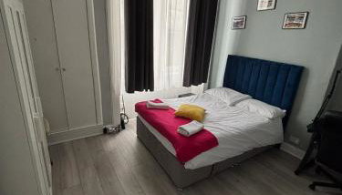 Grange Lone entire apartment with two double beds - Foto 3