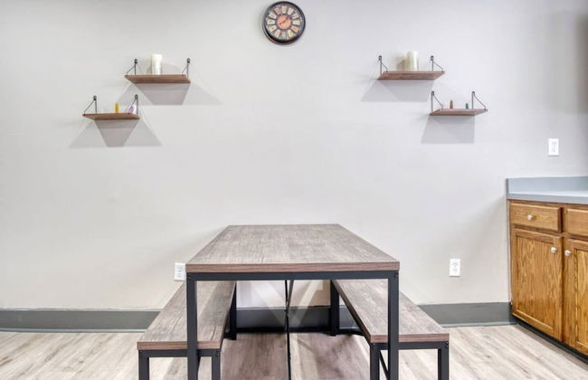 Artistic 1BR - APT - Near Downtown Mass Ave - Foto 16