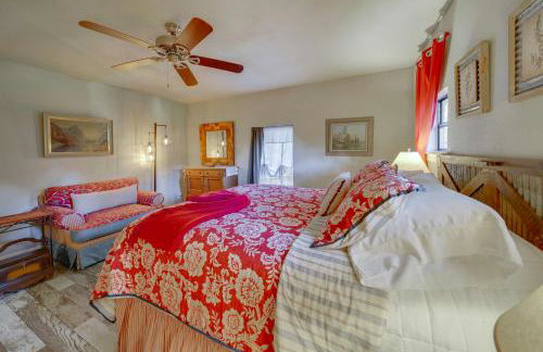 Peaceful Helotes Cabin Fire Pit, 9 Mi to Old Town - Foto 20